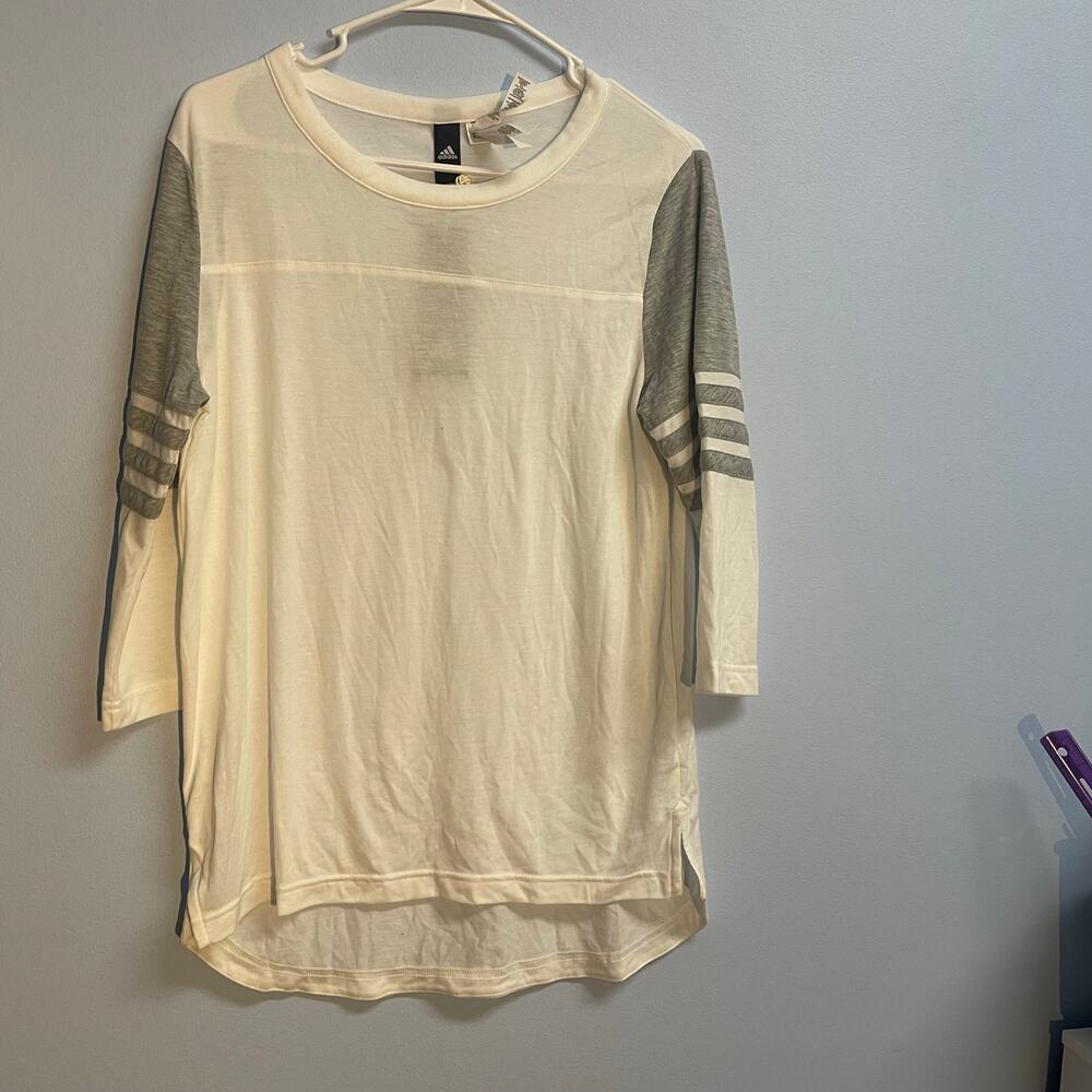Adidas climalite 3/4 sleeve jersey shirt White & Gray Womans size Med NWT